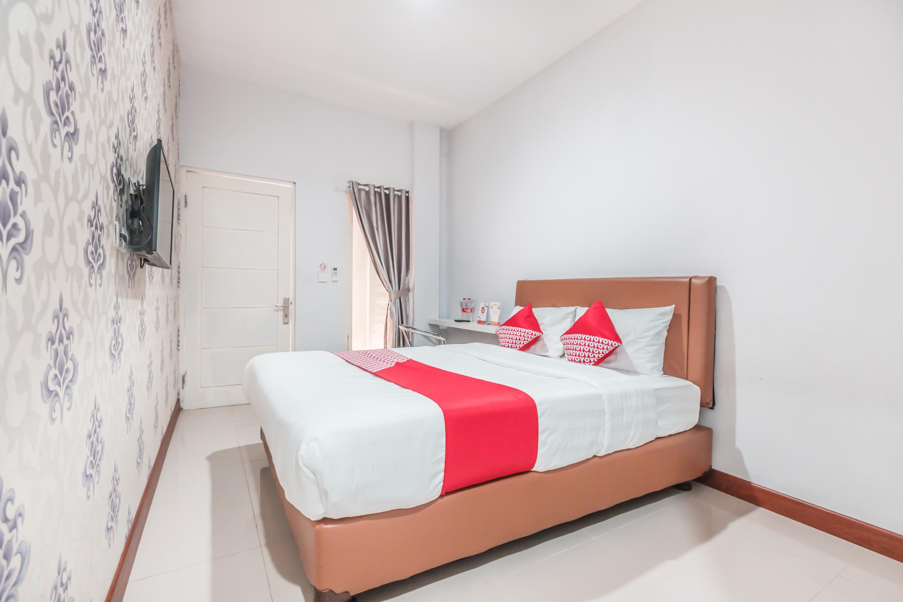 Oyo 1555 Unik Guesthouse Syariah Джакарта Екстер'єр фото