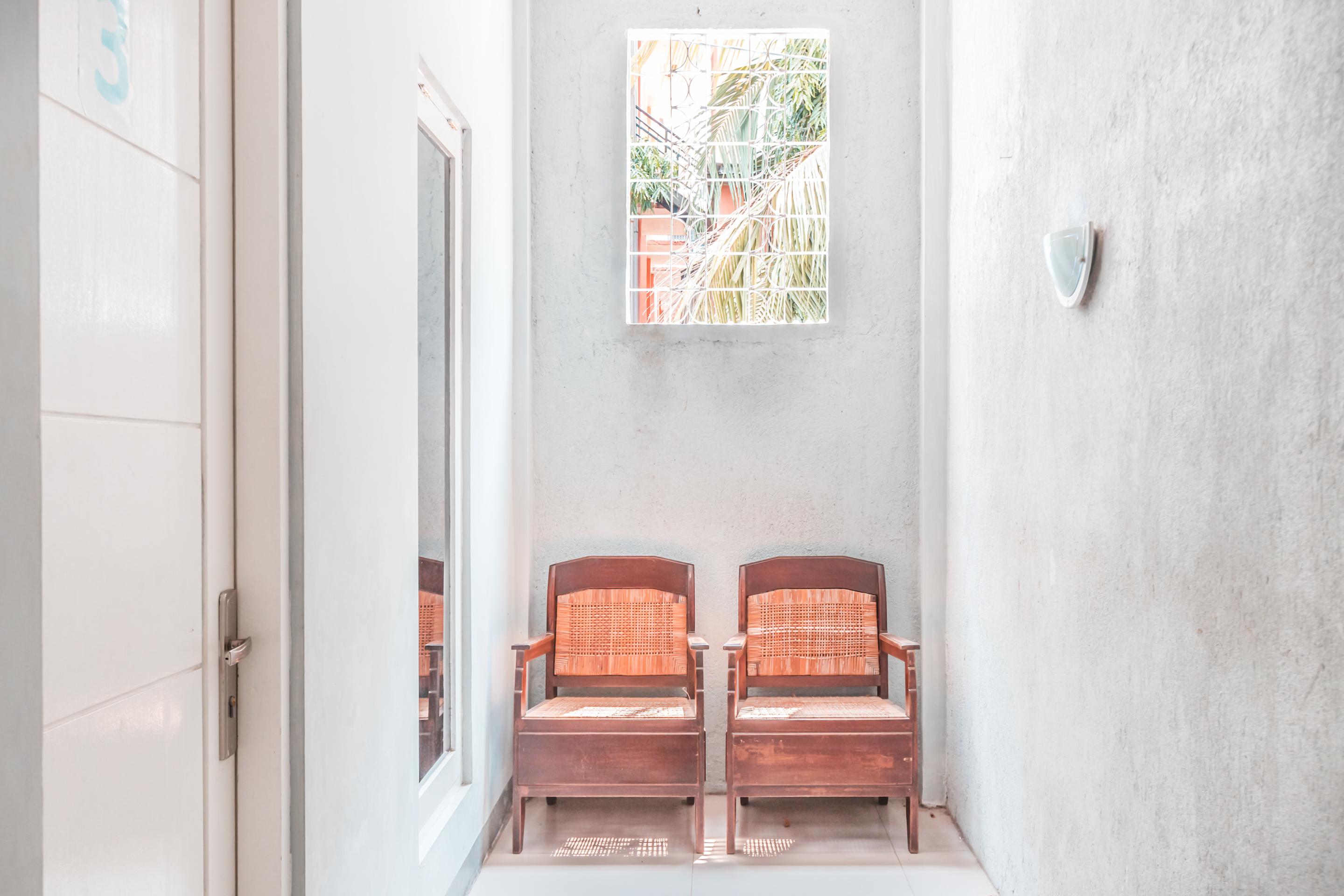 Oyo 1555 Unik Guesthouse Syariah Джакарта Екстер'єр фото